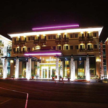 Tsou Ma Lai Farm Hotel ไถหนาน ภายนอก รูปภาพ