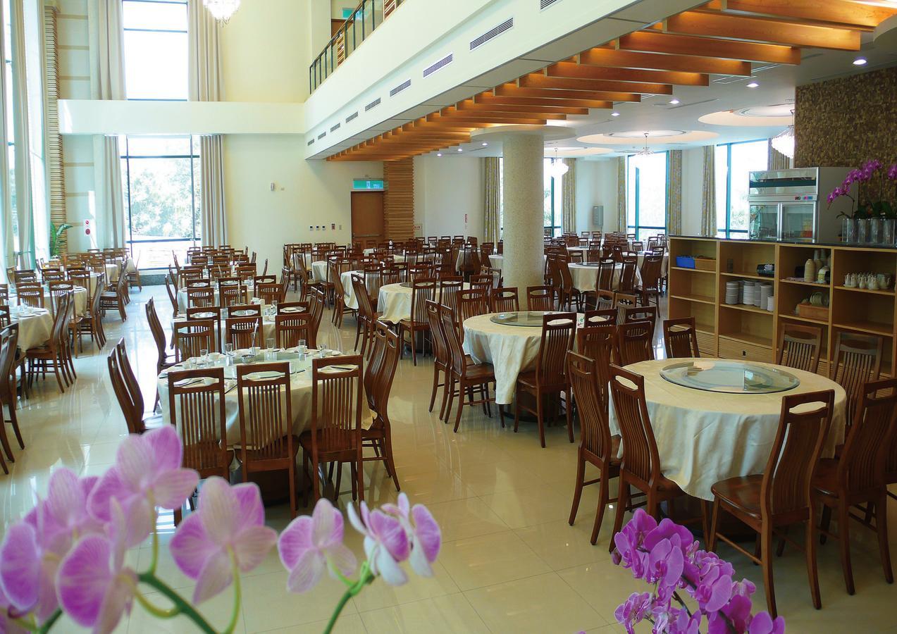 Tsou Ma Lai Farm Hotel ไถหนาน ภายนอก รูปภาพ